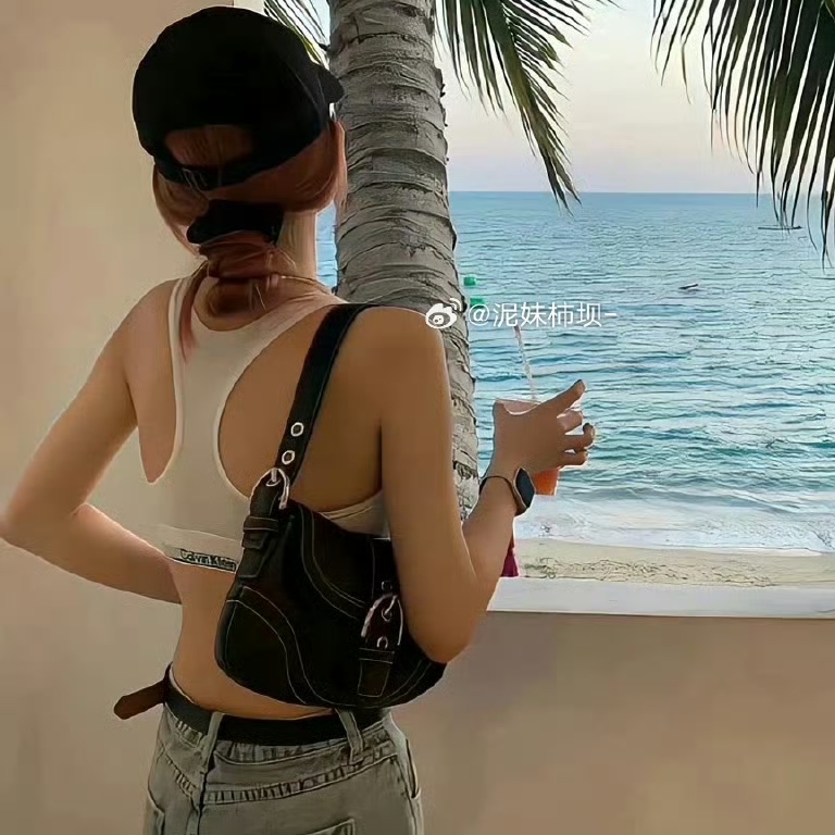学姐云天明的小店