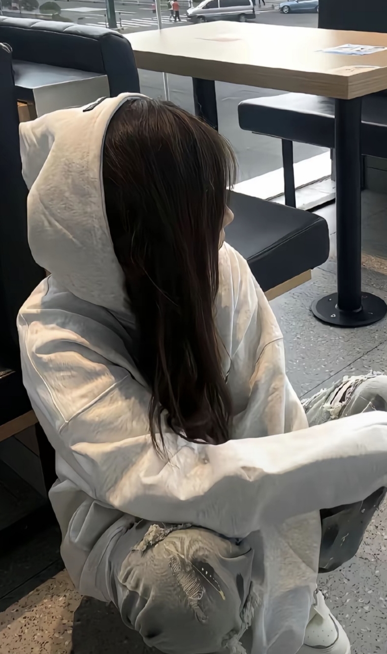 纯情女大秒发