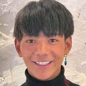都别跑让我先跑