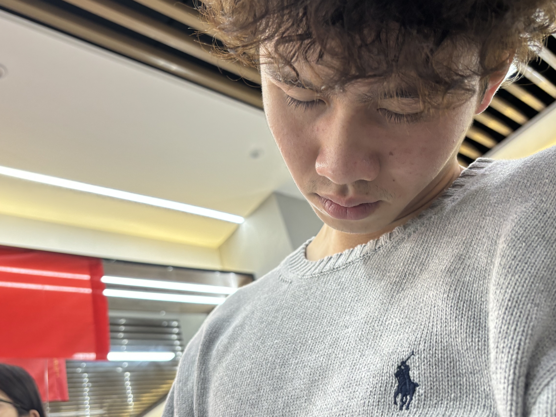 风雨压我两三年我笑风雨轻如棉