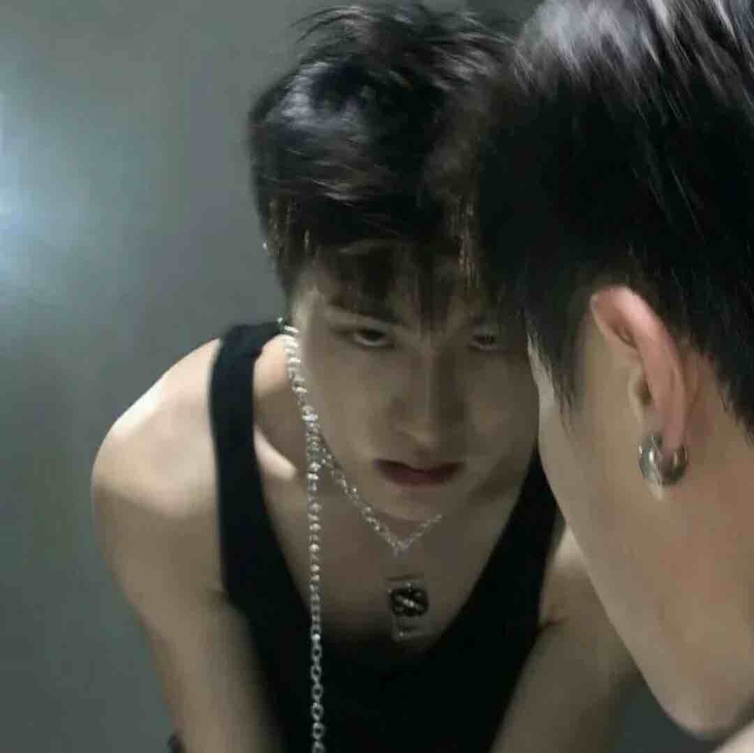 小航aa