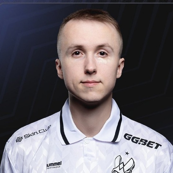 阴暗老鼠人ropz