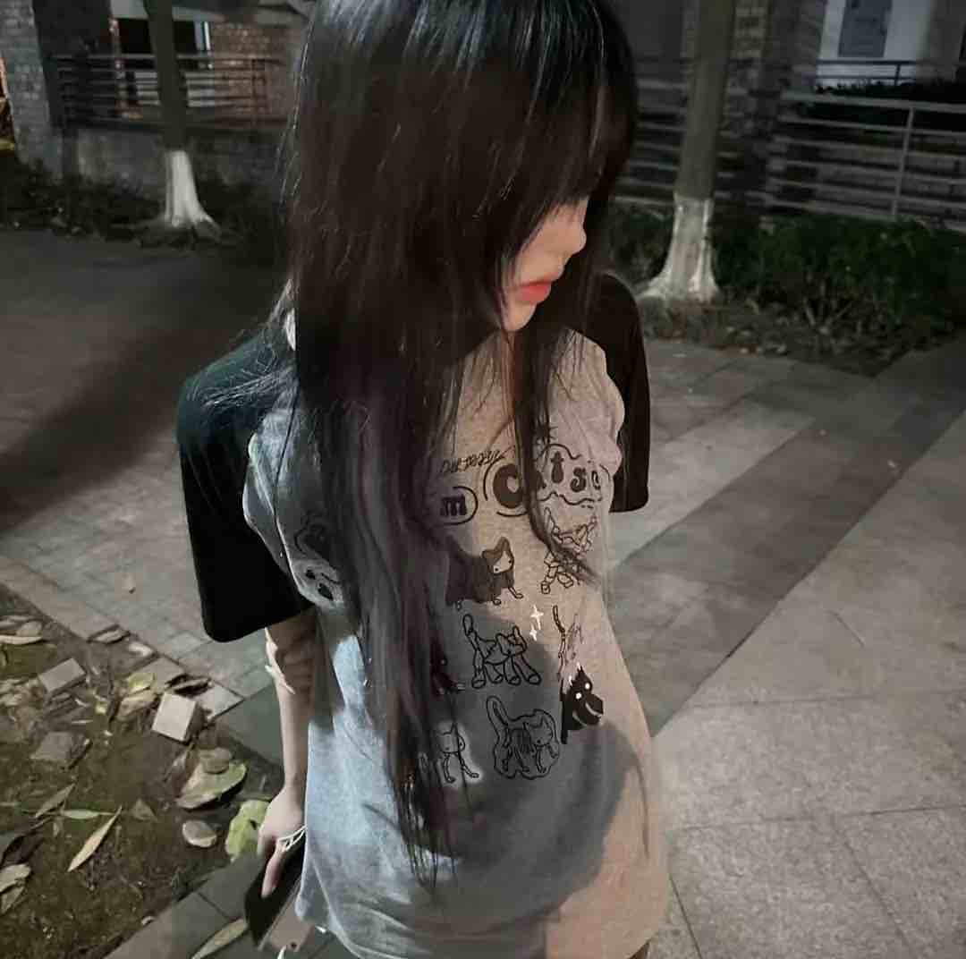 玩家1295999151902560256
