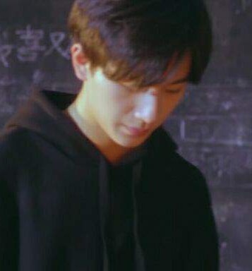 玩家937904115123695616