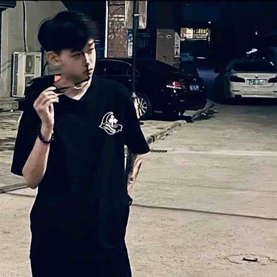 她说黑是烟熏的