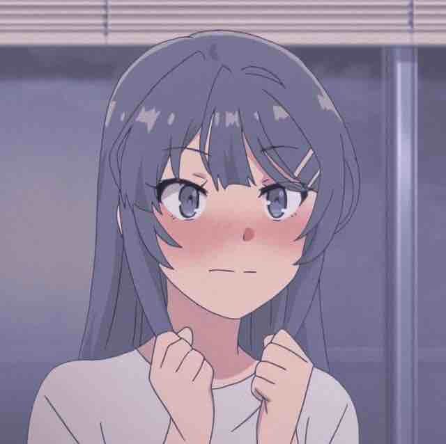 家妻麻衣