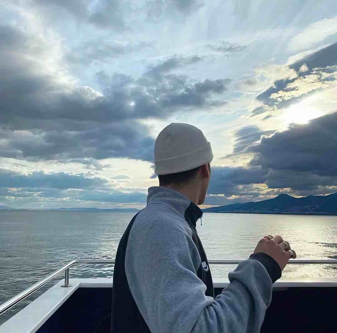 悲伤峇厘岛