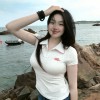 女大学生在校秒发