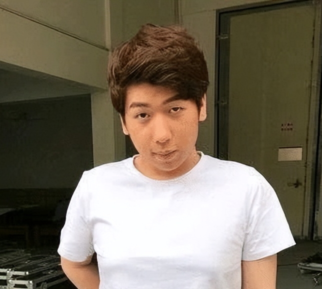 福州十六中文具店