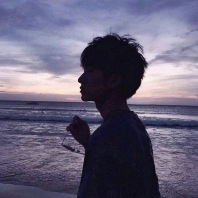 玩家1423950586981810176