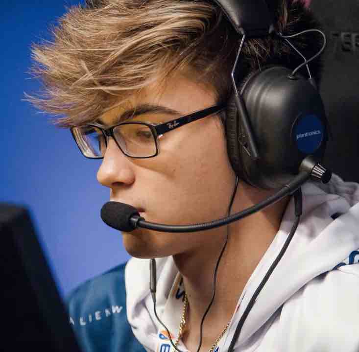Twistzz