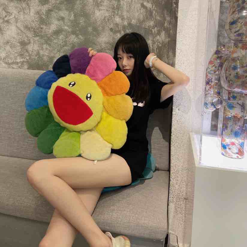 女大亏本甩卖