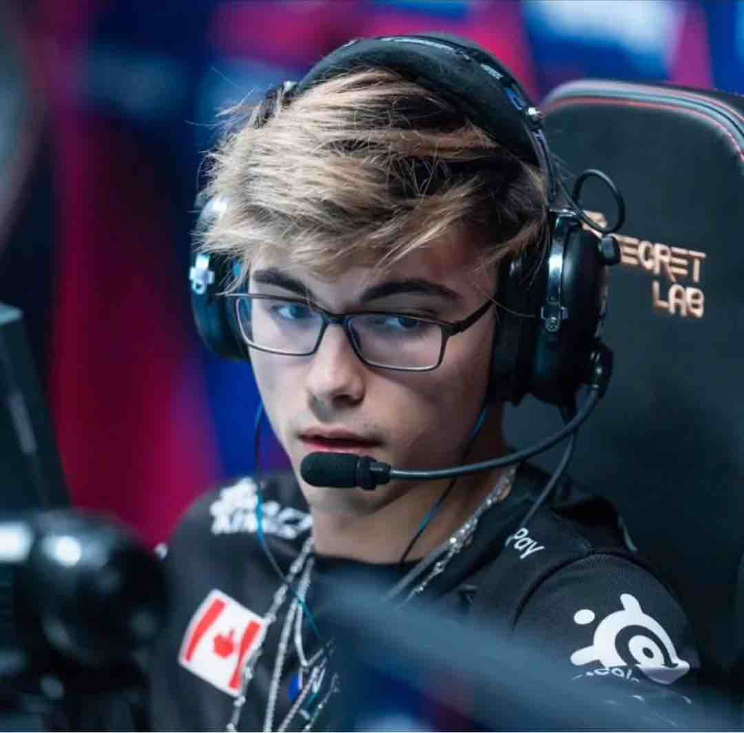 Twistzz
