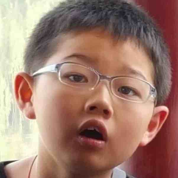 邪恶的小苦瓜Blake