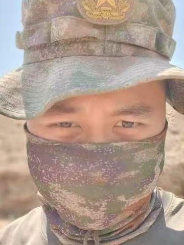 小智主人