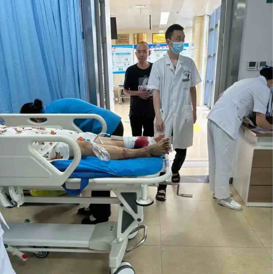本人心血管堵塞需要钱来治疗帮帮孩子吧