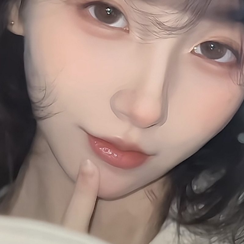 女大学生