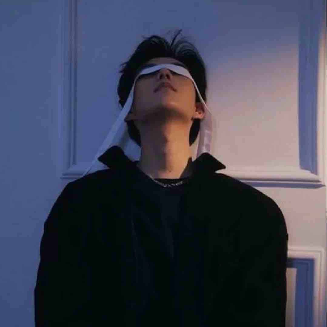 妄柠的小卖部