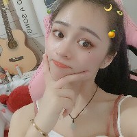 闭眼吃西瓜的奥特曼打怪兽