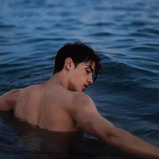 玩家928139035750920192