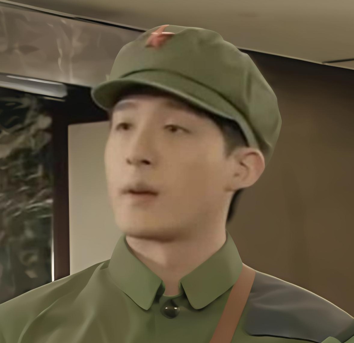爱情公寓伞兵吕小布